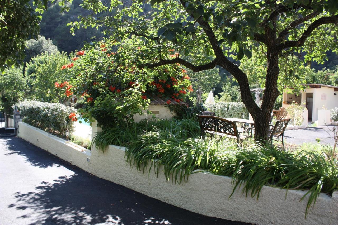 Lou Mas Dau Paigran Bed and Breakfast Saint-Blaise  Exteriör bild