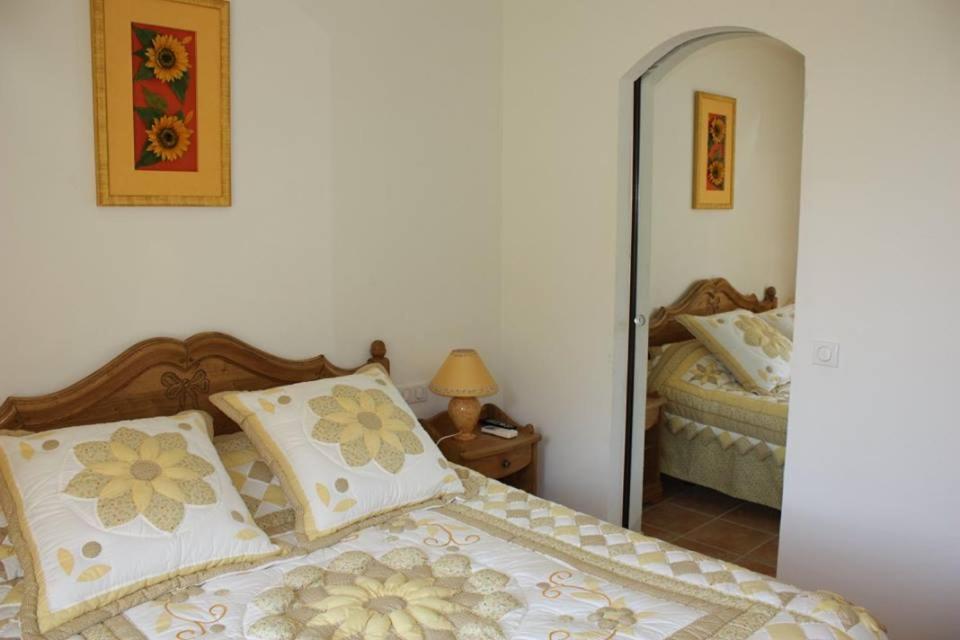 Lou Mas Dau Paigran Bed and Breakfast Saint-Blaise  Exteriör bild